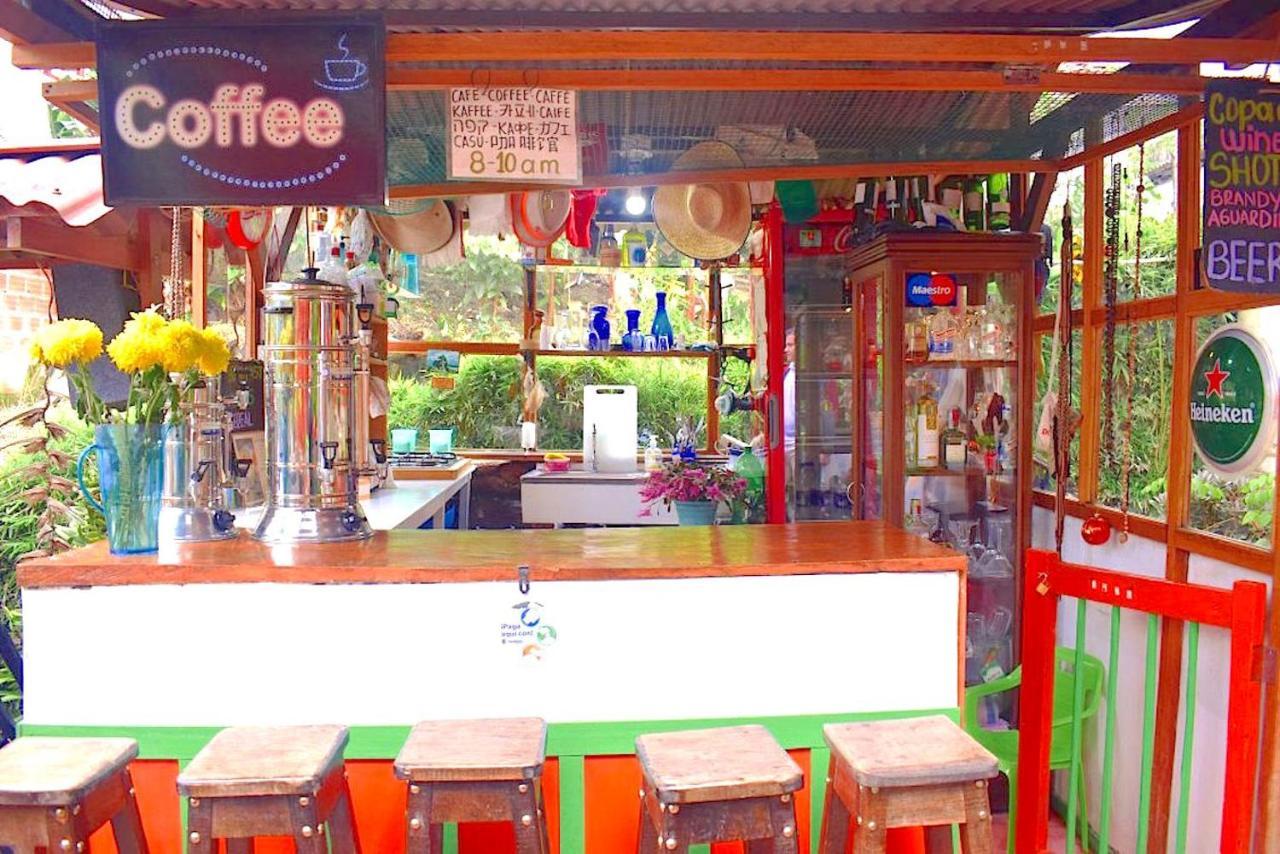Hostal Estrella De Agua 萨兰托 外观 照片