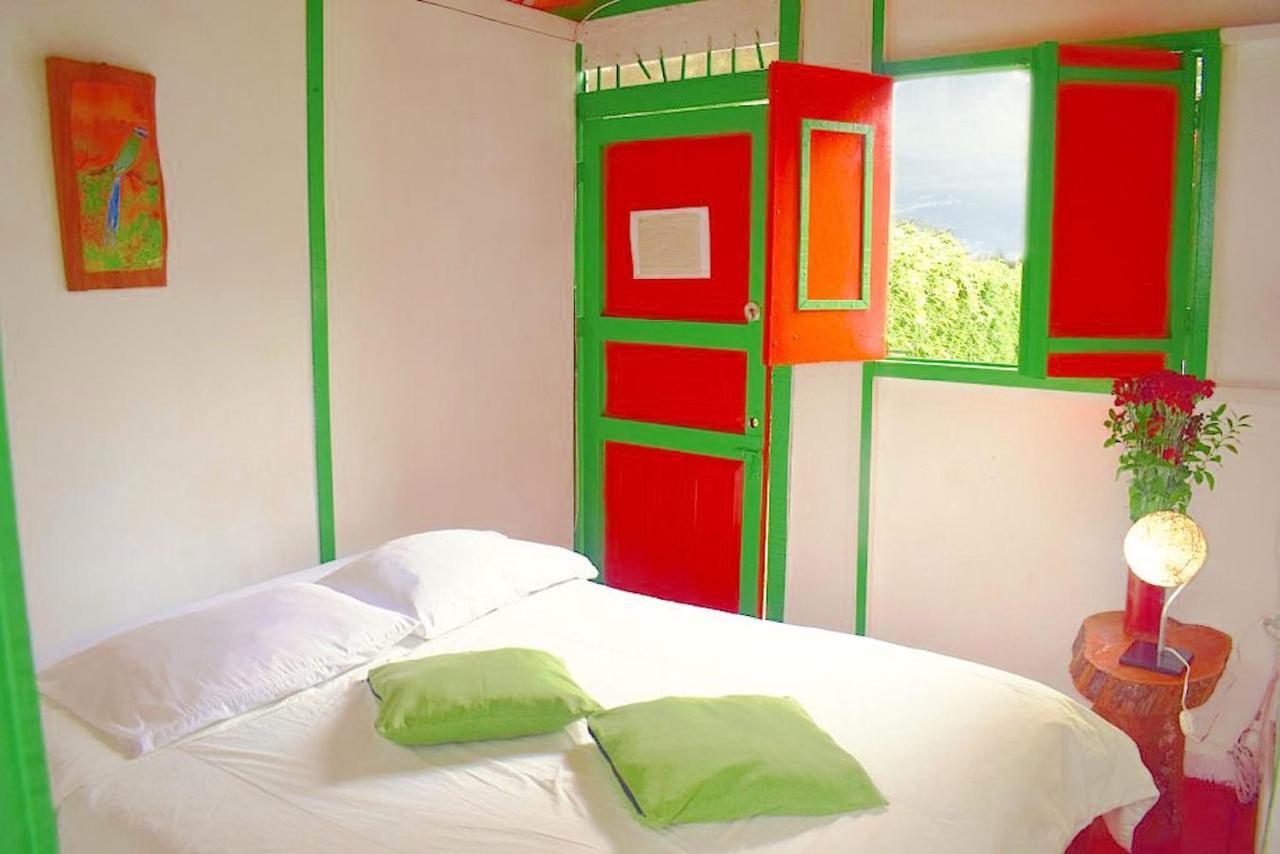 Hostal Estrella De Agua 萨兰托 外观 照片