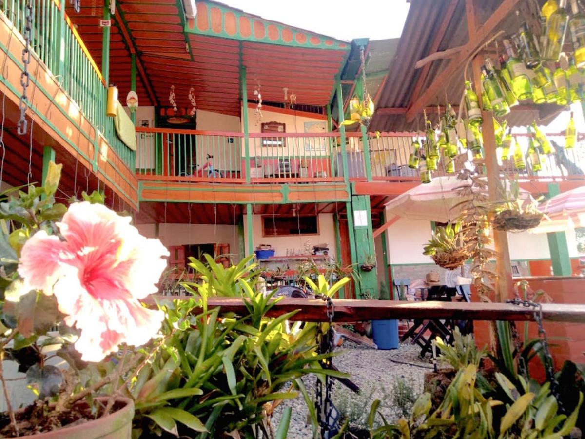 Hostal Estrella De Agua 萨兰托 外观 照片