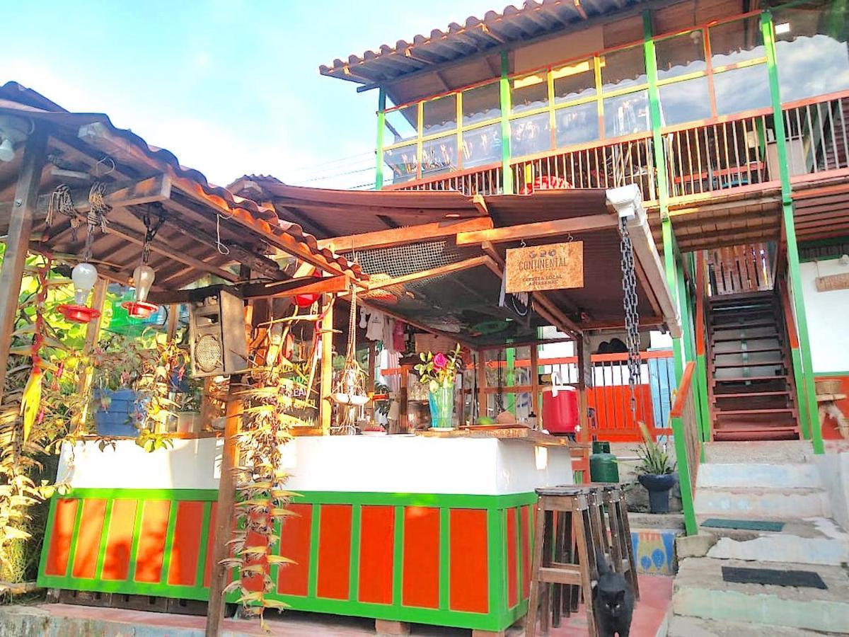 Hostal Estrella De Agua 萨兰托 外观 照片