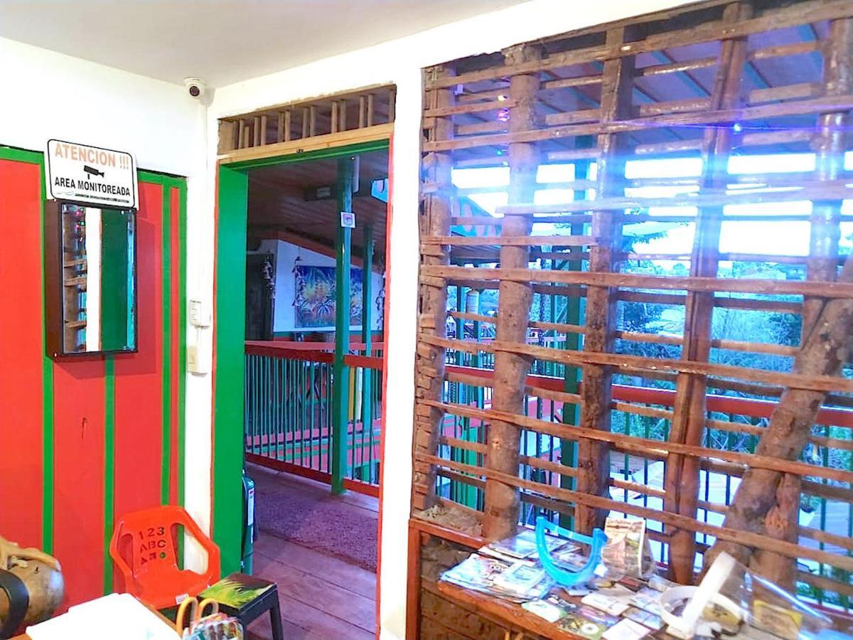 Hostal Estrella De Agua 萨兰托 外观 照片