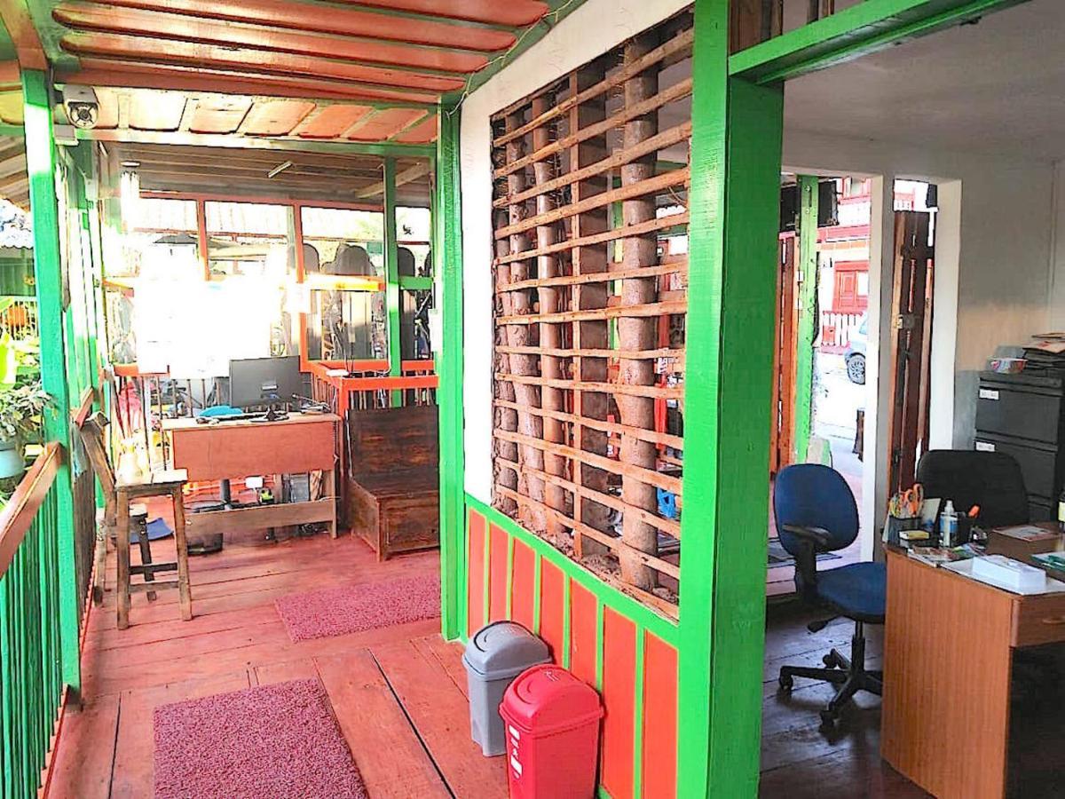 Hostal Estrella De Agua 萨兰托 外观 照片