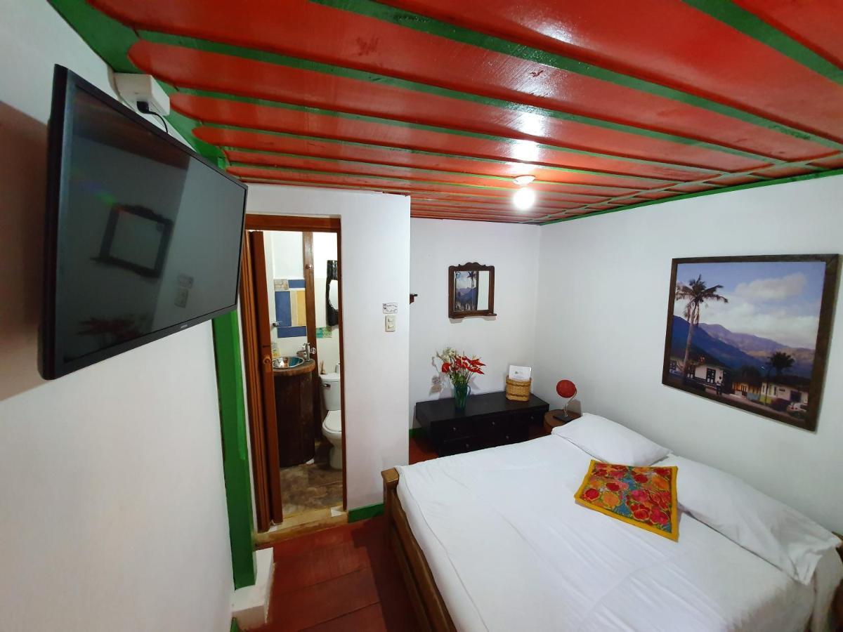 Hostal Estrella De Agua 萨兰托 外观 照片