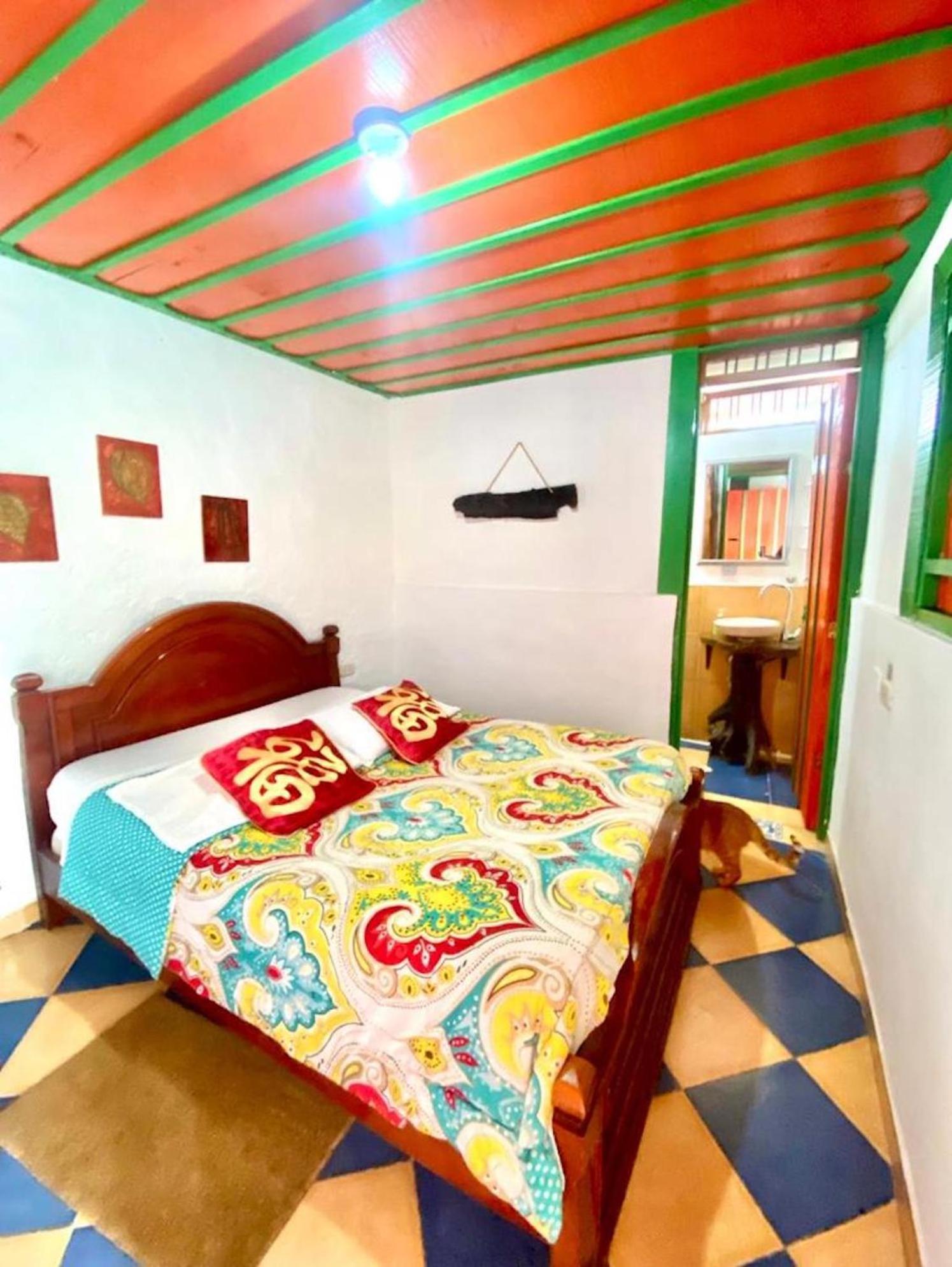 Hostal Estrella De Agua 萨兰托 外观 照片