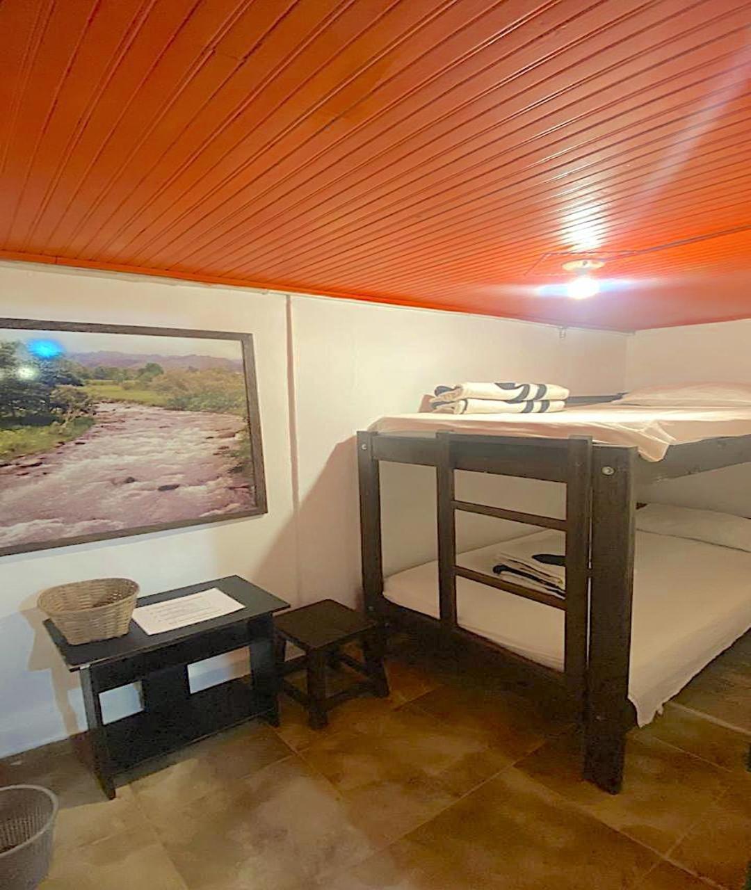 Hostal Estrella De Agua 萨兰托 外观 照片